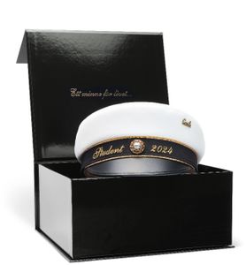 Crownstudent Memorial box 2023
